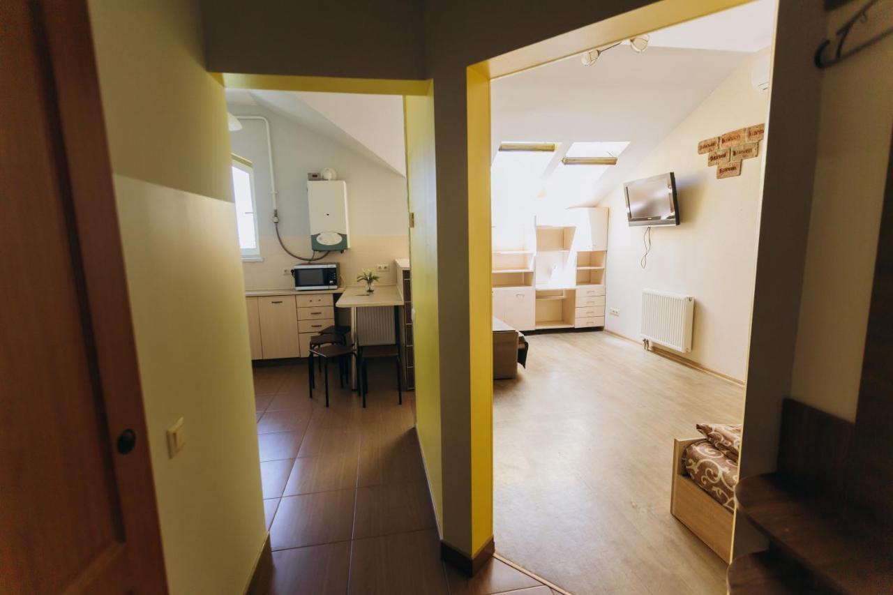 затишні біля жд вокзалу Apartment *